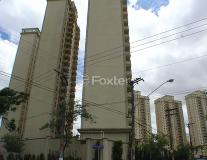 Image 44 - 1032254