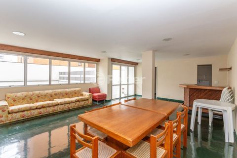 Image 29 - 959243