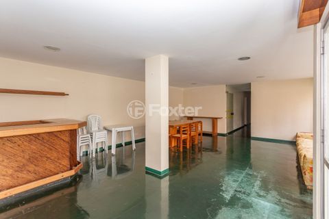 Image 30 - 959243