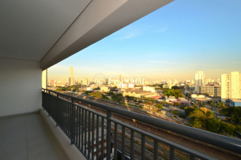 Image 87 - 1032601