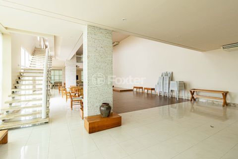 Image 44 - 955519