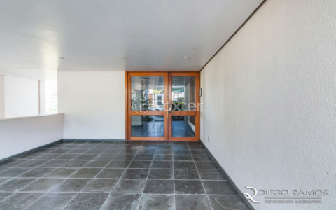Image 39 - 979506
