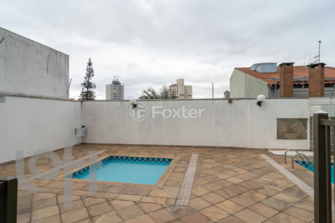 Image 32 - 1039899