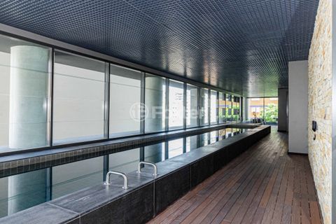 Image 60 - 964727