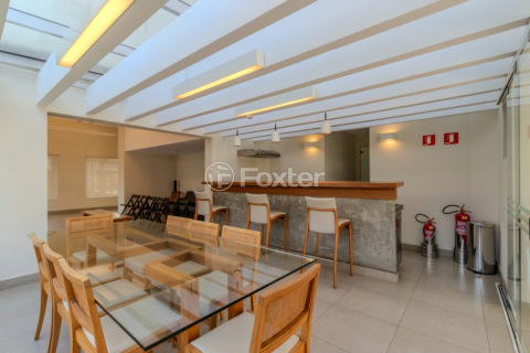 Image 34 - 1009991