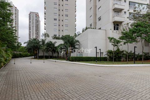 Image 46 - 930763