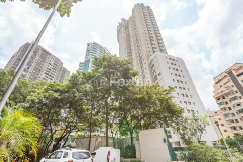 Image 46 - 1031300