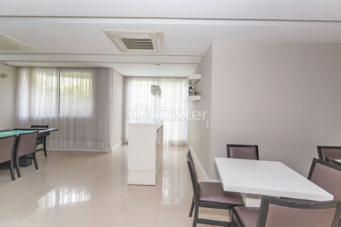 Image 35 - 1031300