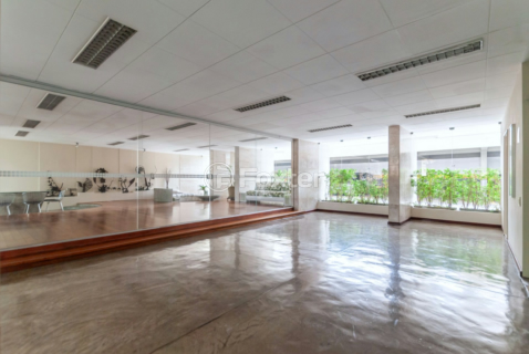 Image 43 - 332417