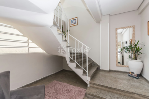 Image 47 - 861745