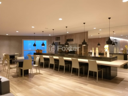 Image 21 - 876876