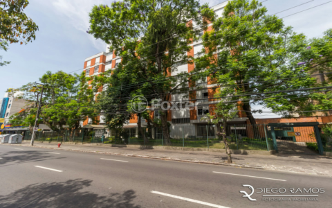Image 2 - 841195