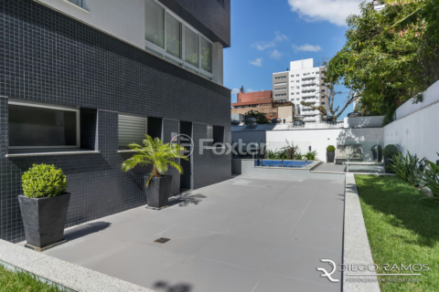 Image 31 - 1011118