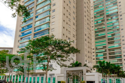 Image 43 - 1038368
