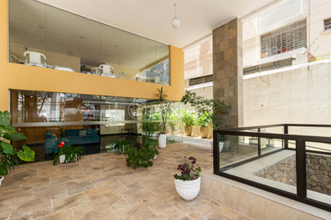 Image 34 - 987489