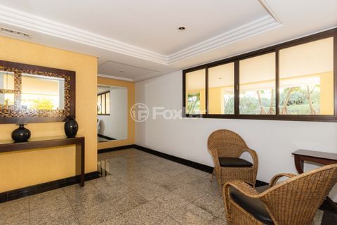 Image 77 - 879320