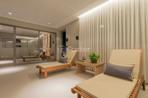 Image 28 - 1000816