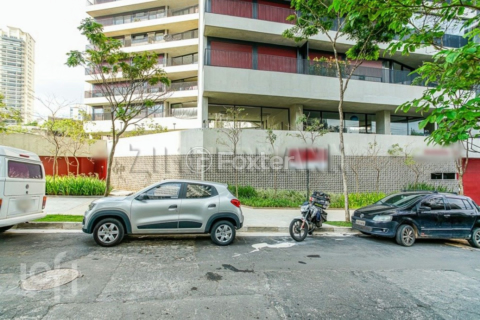 Image 74 - 1027191