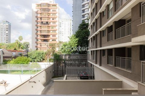 Image 21 - 867779