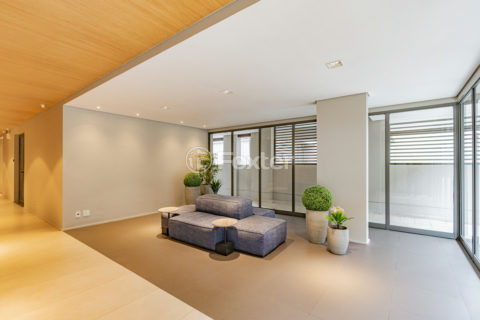 Image 33 - 1031643