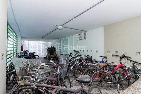 Image 36 - 562927