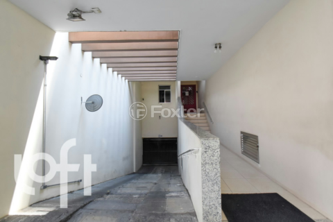 Image 7 - 1016251