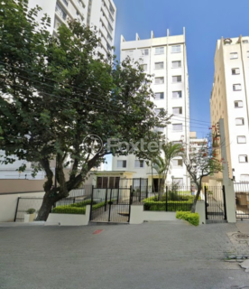 Image 32 - 1038606