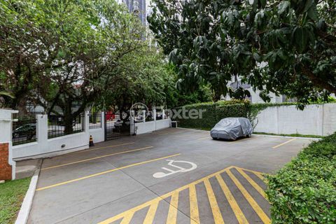 Image 27 - 315008