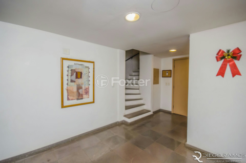 Image 31 - 299275