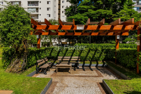 Image 50 - 501712