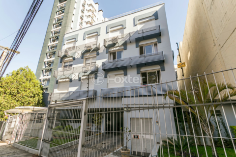 Image 38 - 979258