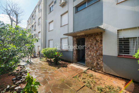 Image 35 - 1037233
