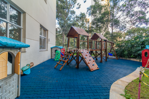 Image 31 - 990477