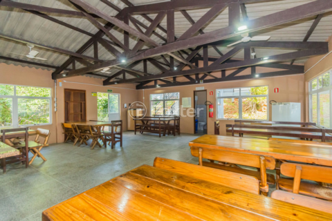 Image 34 - 849821