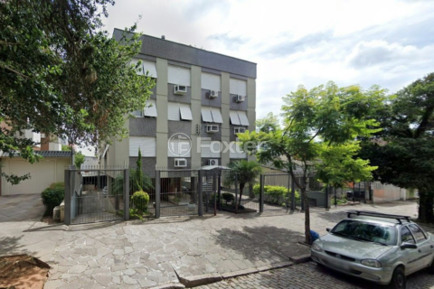 Image 32 - 1021488