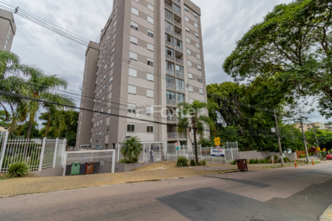 Image 50 - 1013652