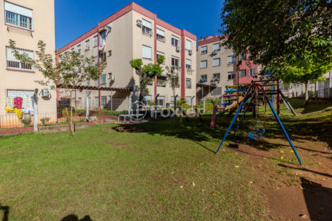 Image 21 - 1012417