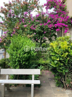 Image 29 - 352674