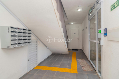 Image 30 - 1002031