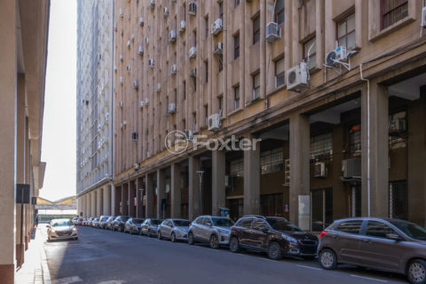 Image 13 - 1016844