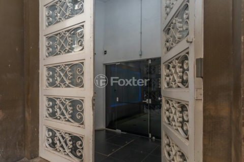 Image 21 - 1016844