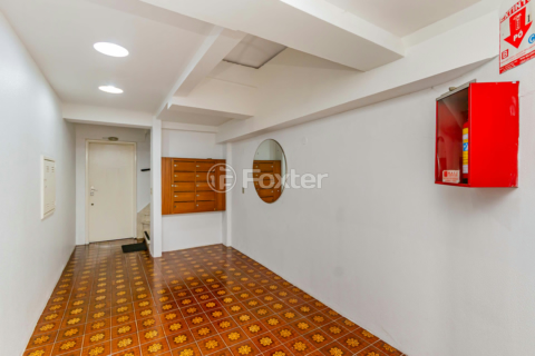 Image 33 - 961881
