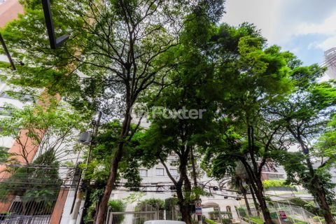 Image 26 - 848533