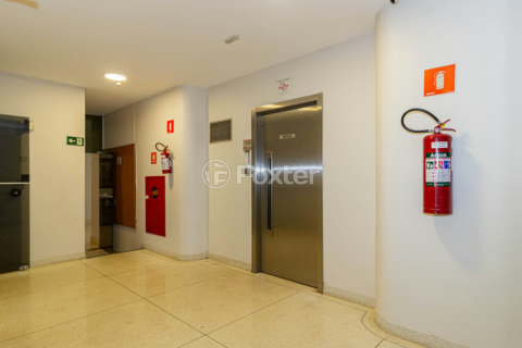 Image 42 - 583555