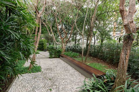 Image 54 - 583555