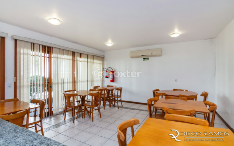 Image 37 - 1008879