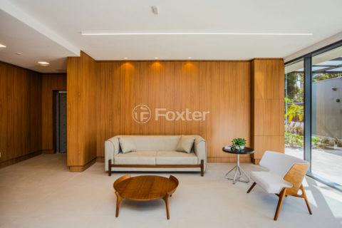 Image 34 - 1006865