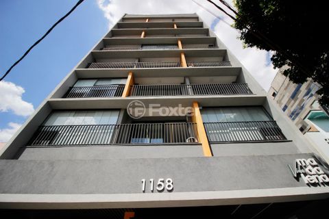 Image 9 - 586828