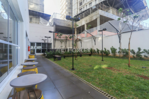 Image 28 - 335623