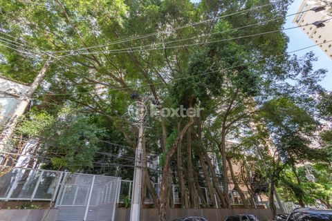 Image 23 - 855293